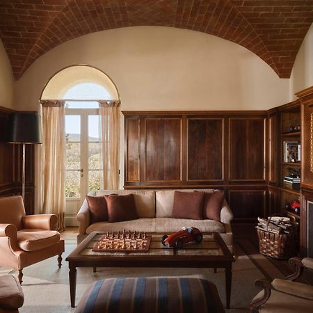 Rosewood Castiglion Del Bosco Hotel Montalcino Exterior photo
