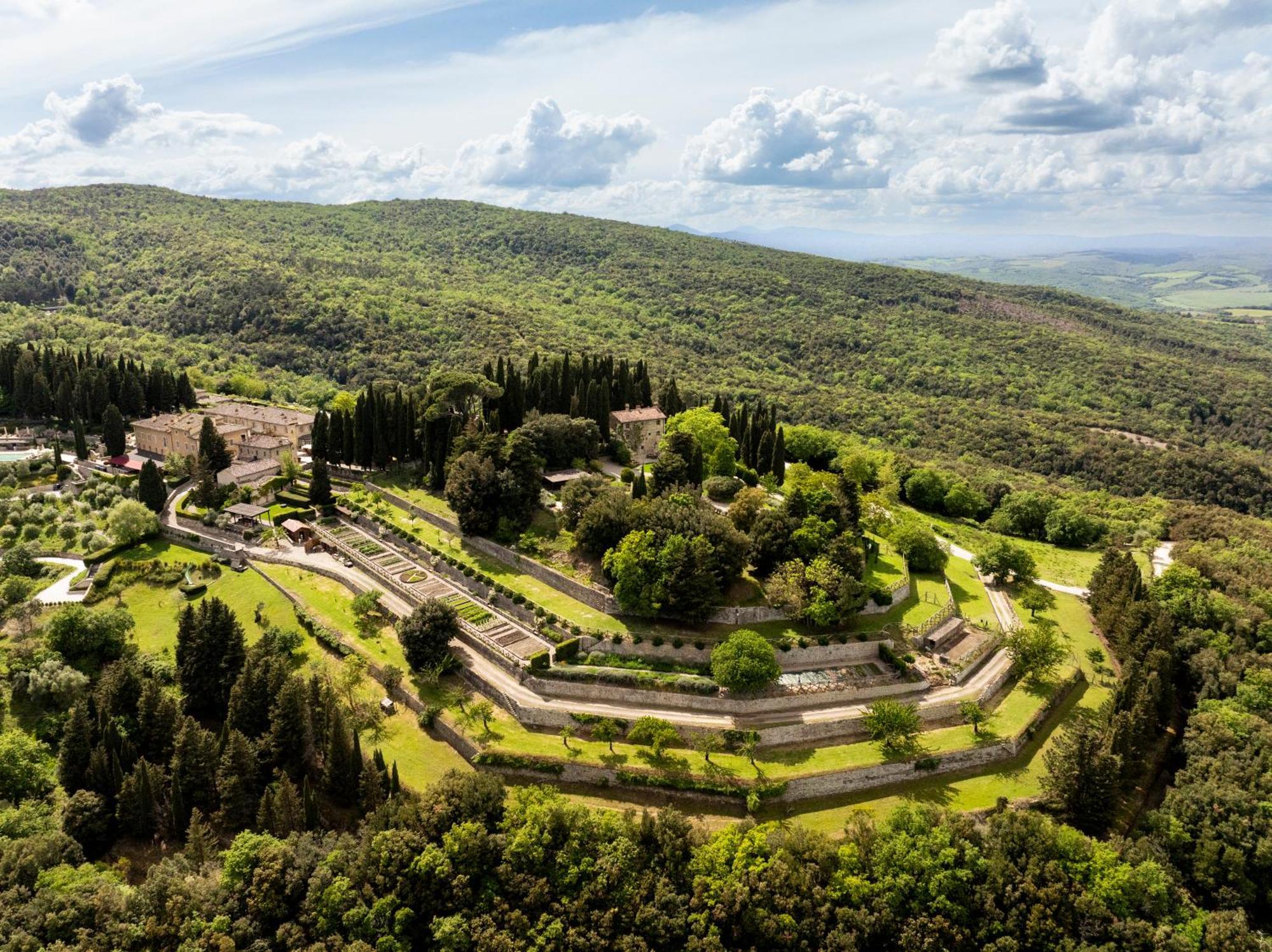 Rosewood Castiglion Del Bosco Hotel Montalcino Exterior photo