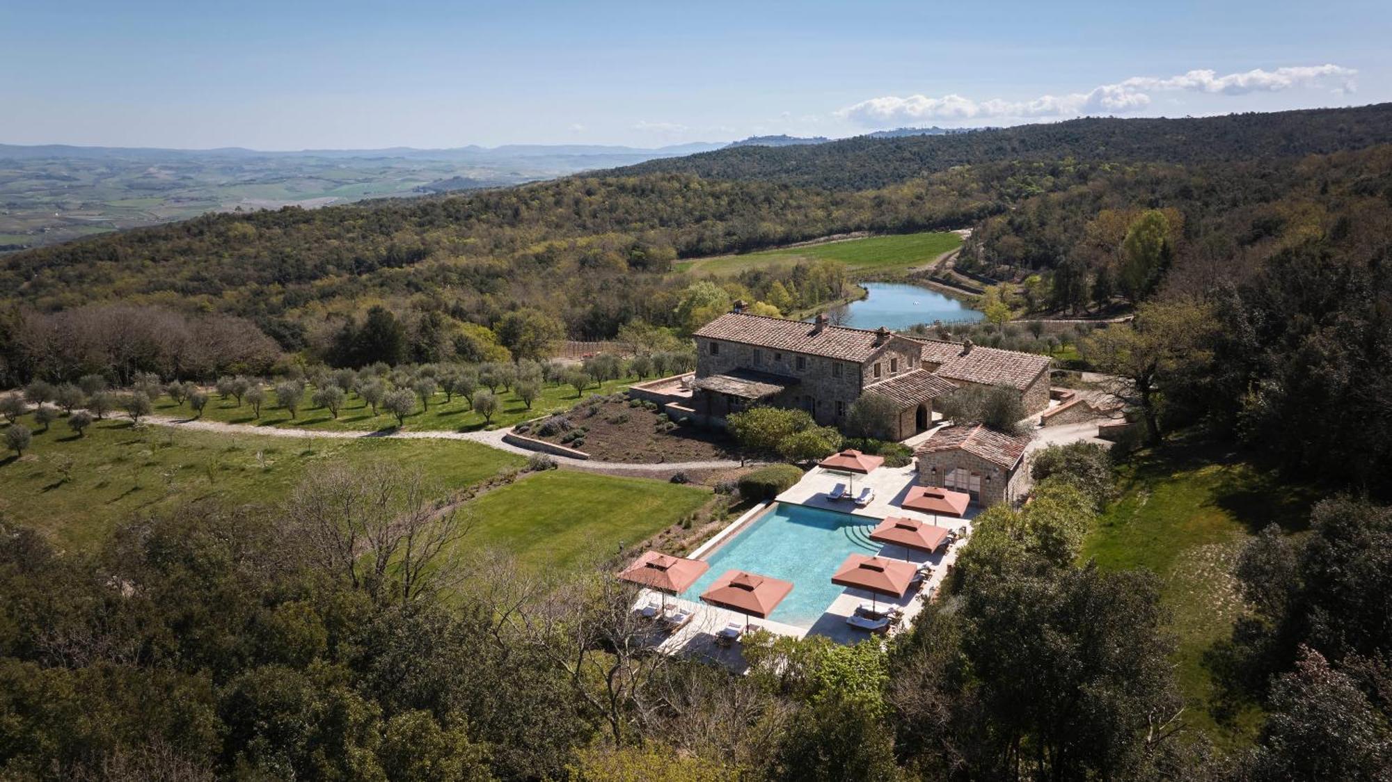 Rosewood Castiglion Del Bosco Hotel Montalcino Exterior photo