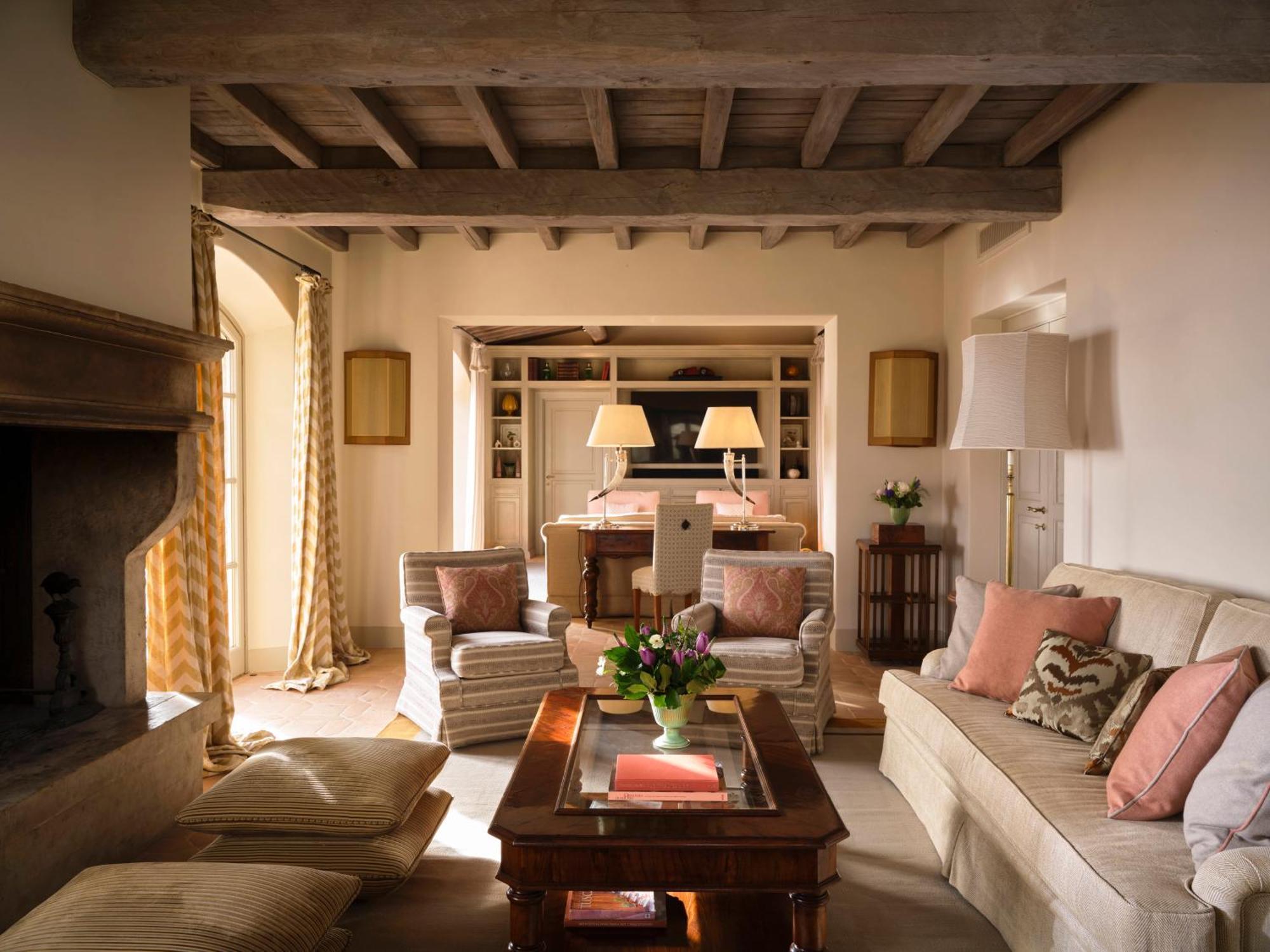 Rosewood Castiglion Del Bosco Hotel Montalcino Exterior photo